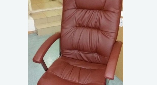 Обтяжка офисного кресла. Байкальск